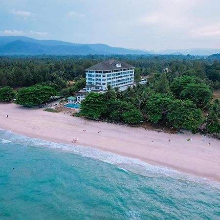 Khanom Golden Beach Hotel Exterior photo