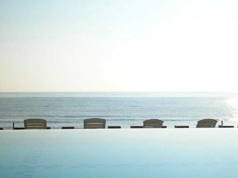 Khanom Golden Beach Hotel Exterior photo